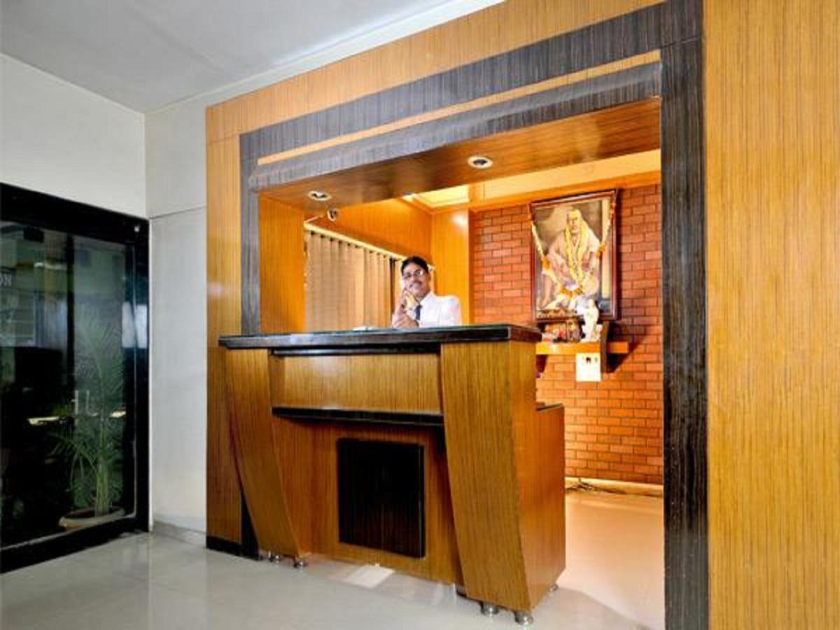 Hotel Shri Krishna Shirdi Εξωτερικό φωτογραφία